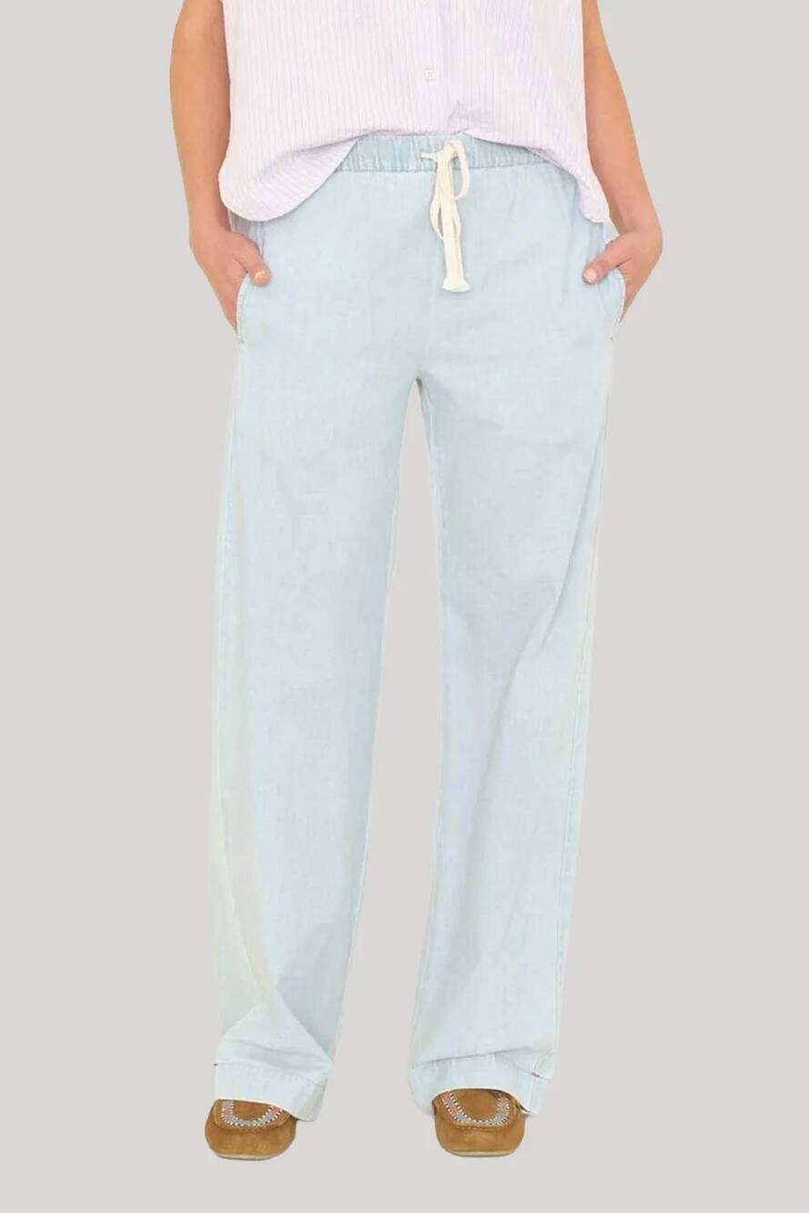 NEW XIRENA women's dash pant in ash blue